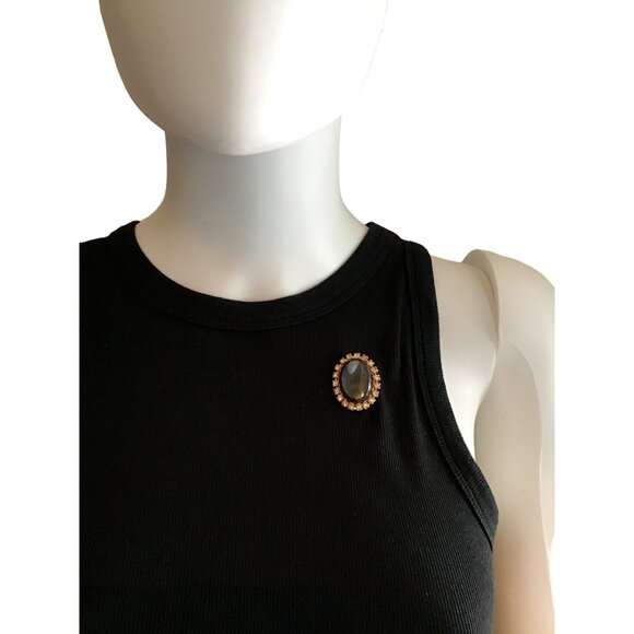 Vintage Oval Black Stone Brooch With Gold Rhinestone Accents - Picture 3 of 6